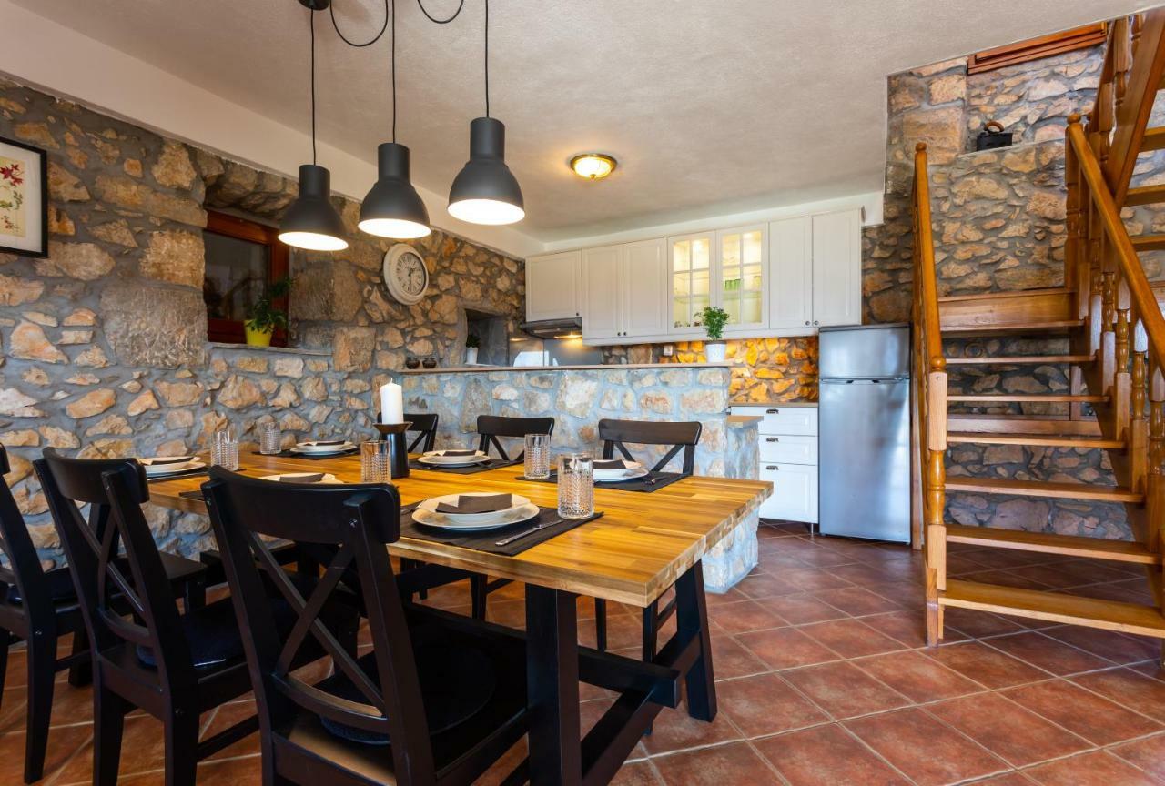 Villa Korina Pinezići Zewnętrze zdjęcie