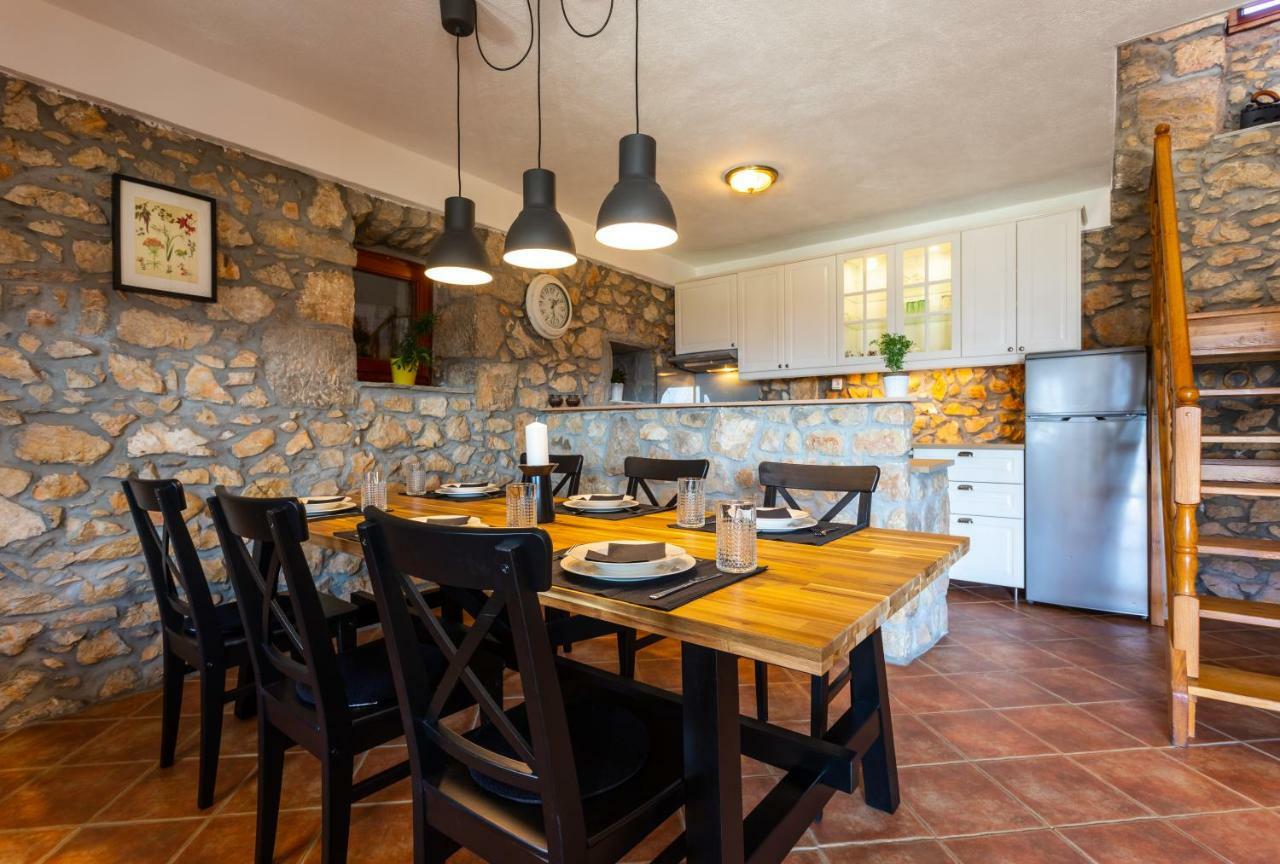 Villa Korina Pinezići Zewnętrze zdjęcie